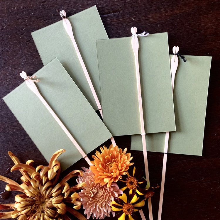 Bamboo Floral Cardette Holder 9